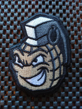 Charger l'image dans la galerie, GRENADE EN COLÈRE